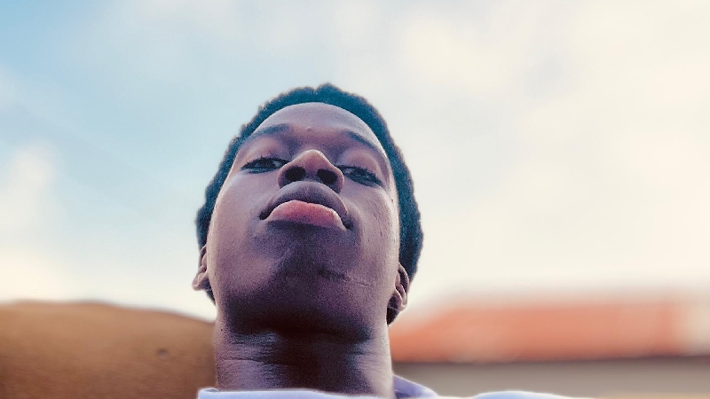 GoFundMe banner for @uni